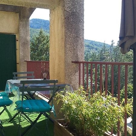 Appartement Climatise Avec Terrasse Au Coeur De Nyons Dış mekan fotoğraf