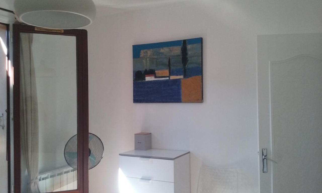 Appartement Climatise Avec Terrasse Au Coeur De Nyons Dış mekan fotoğraf